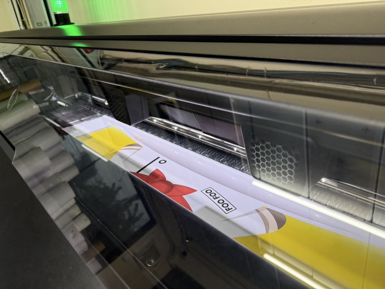 ร้านพิมพ์สติ๊กเกอร์ ชลบุรี